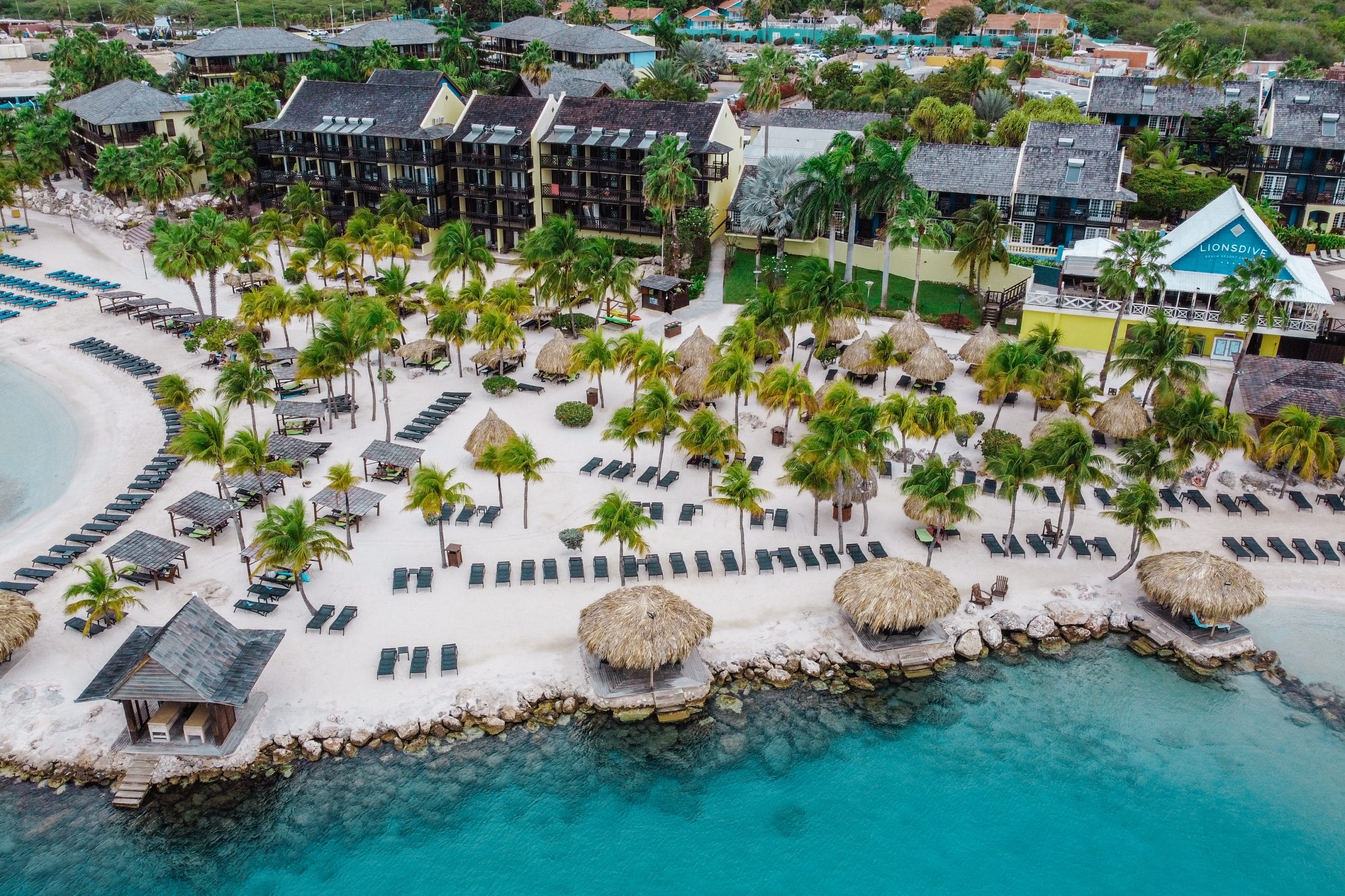 LionsDive Beach Resort on Mambo Beach
